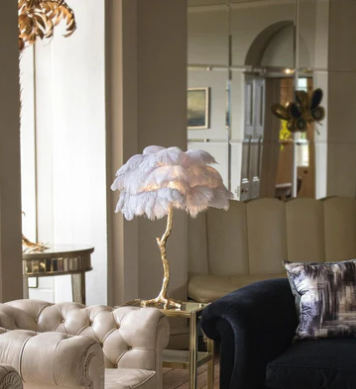 Ostrich Feather Brass Tabel Lamp
