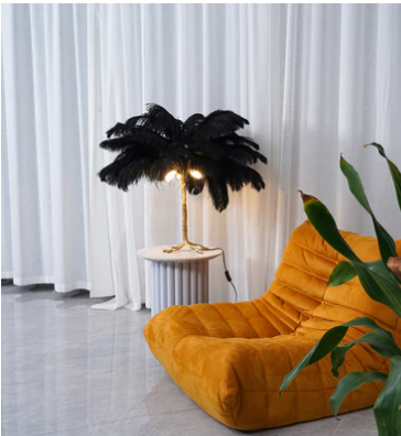 Ostrich Feather Brass Tabel Lamp