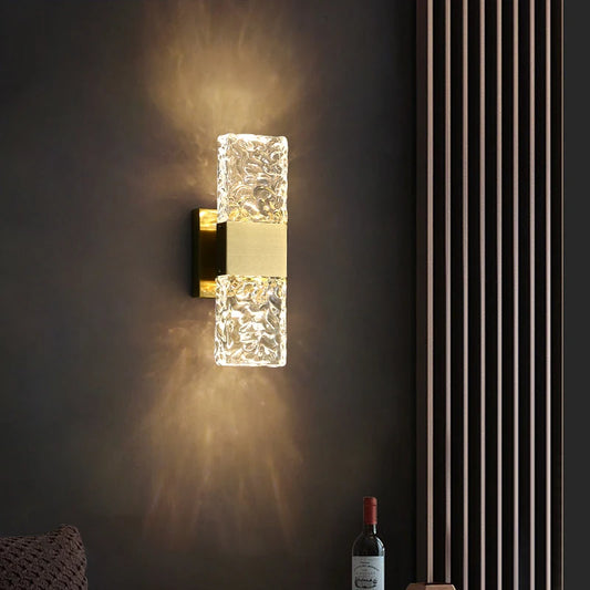 Vega Wall Lamp