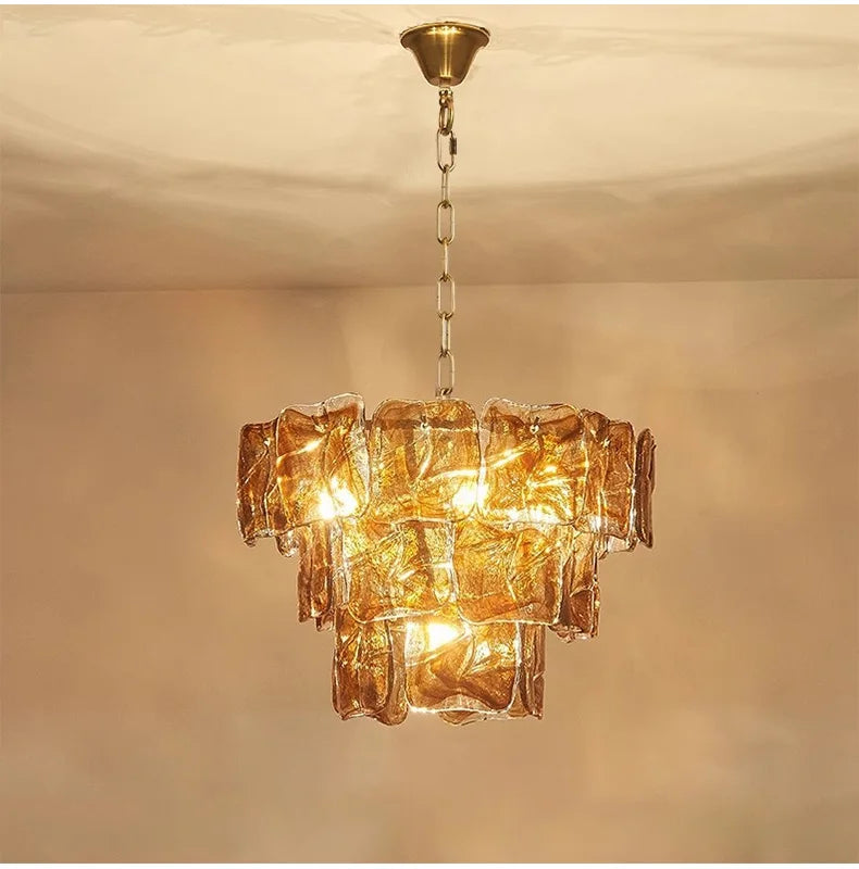 Aurellia Chandelier
